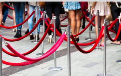 The Benefits of Using a Rope and Stanchion for Your Registration Desk